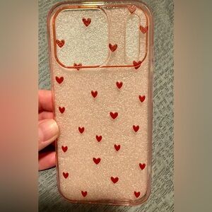 iPhone 17 Pro Heart Patterned Phone Case - Red and Pink